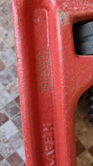 Продам газовый ключ компаний Primat