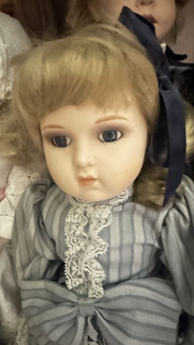 Коллекционная кукла