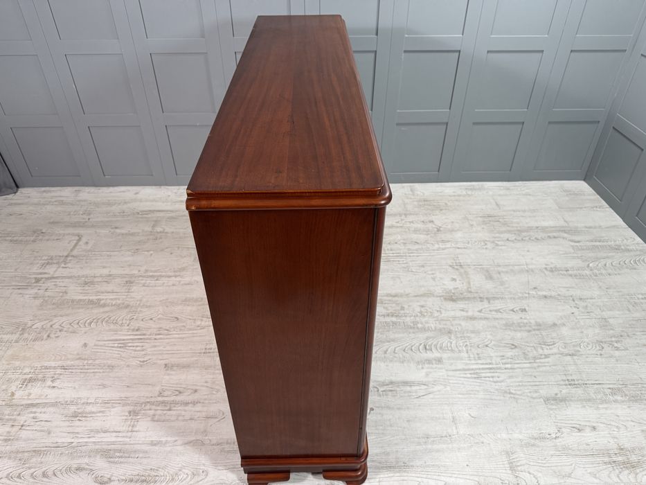 Бюфет от средата на миналия век Д1103