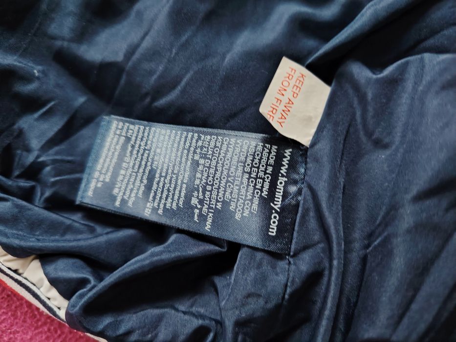 Geaca Tommy Hilfiger copii