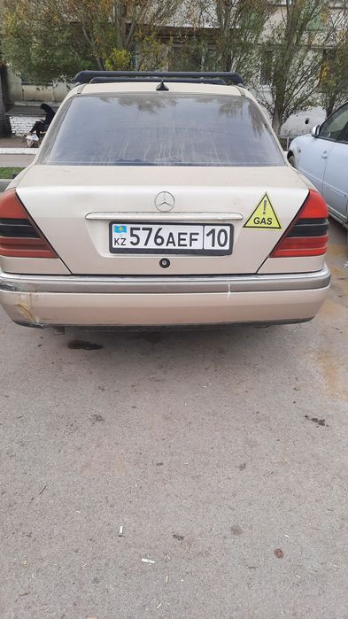 Продам авто мерседес