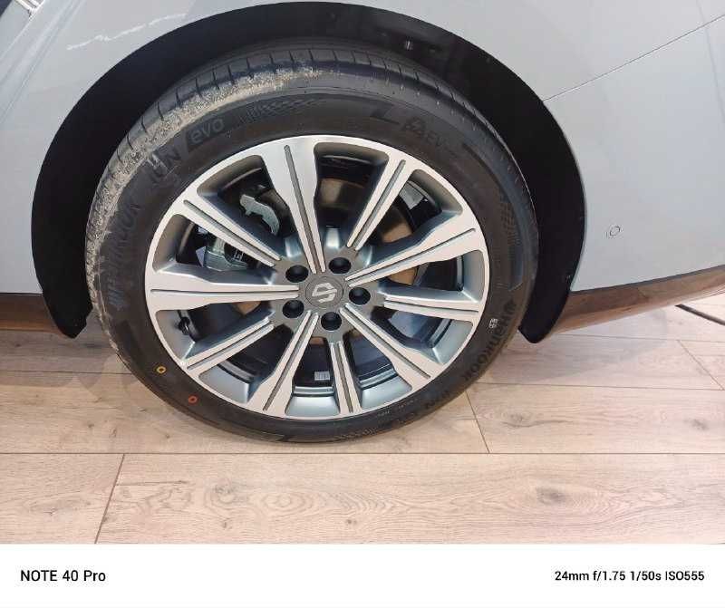 LeapMotor C01 216km Gibrid Premium ( в наличи )
