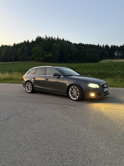 Audi A4 B8 2010.