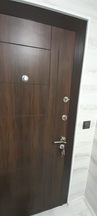 Дава се под наем Двустаен апартамент в Плевен, Идеален център - 70 кв.м за 408 € - Снимка #11