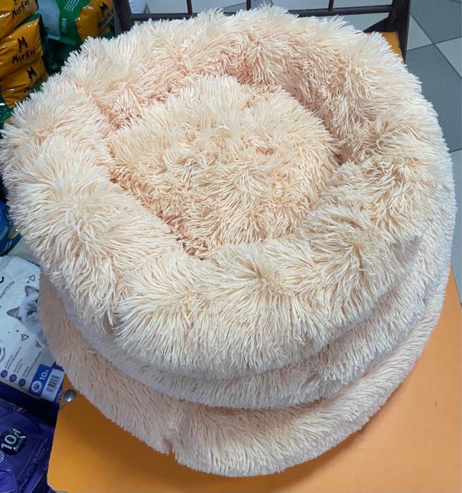 Лежаки для кошек и собак