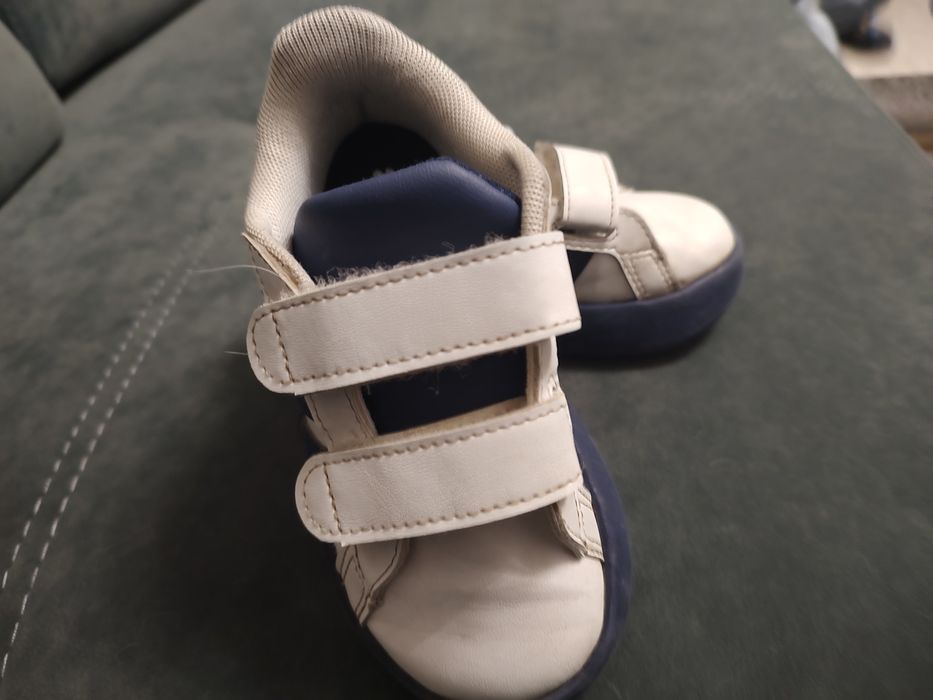 Маратонки  Adidas