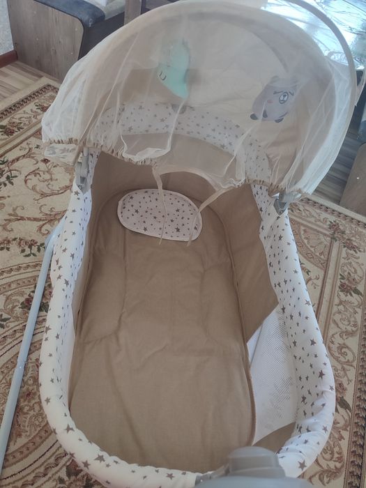 Кровать качалка.