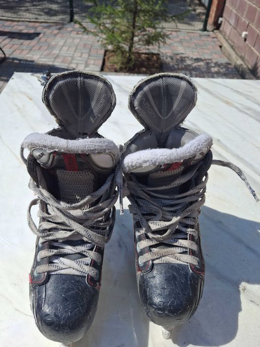 Коньки Bauer vapor X90 38.5 размер