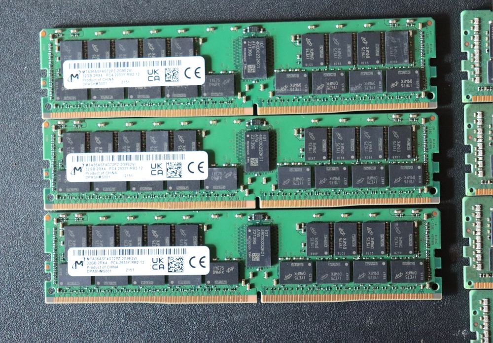 Memorie Server RDIMM ECC 32Gb DDR4 2933Y Micron MTA36ASF4G72PZ