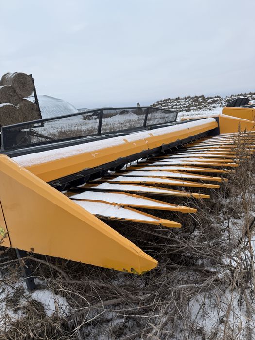 Продам комбайн Вектор