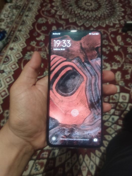 Продам Poco f2 pro 6/128