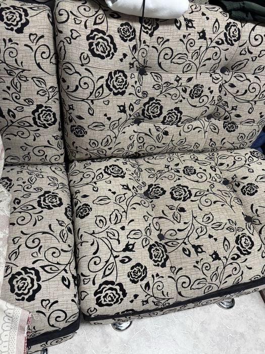 Продам кресла срочно