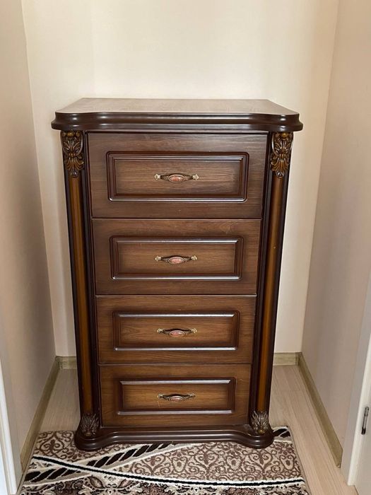 Спальный гарнитур с сундуками