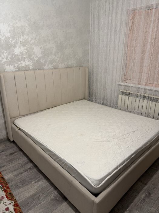 ПРОДАМ Двухспальный Кровать