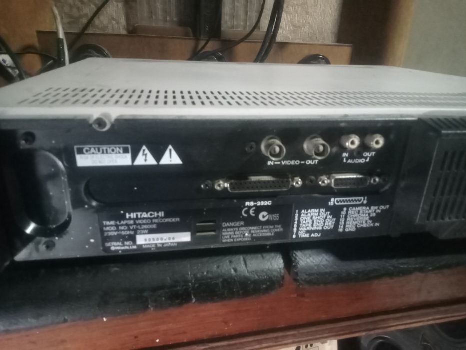 Hitachi VT-L 2600 E профессиональный видеомагнитафон