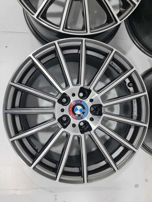 Jante 18 BMW F30 F31 F10 F11 E90 E91 E92 latime 8J si 8.5J prindere 5x120 diferentiate cu senzori
