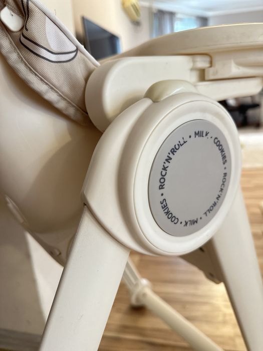 Стульчик для кормления Happy Baby Berny Basic