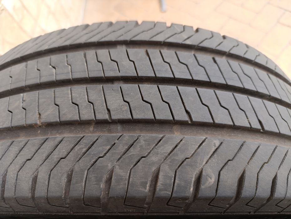Летни гуми Continental 215/60/17 C Van contact Eco