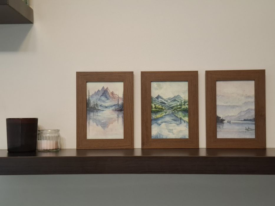 Set 3 Tablouri Acuarelă - Serie Peisaje Montane & Lacustre - Rame Lemn Nuc