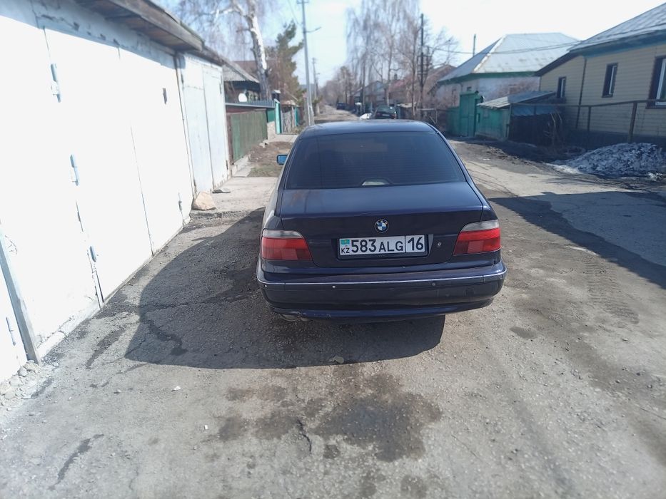 Продам BMW в хорошем состоянии