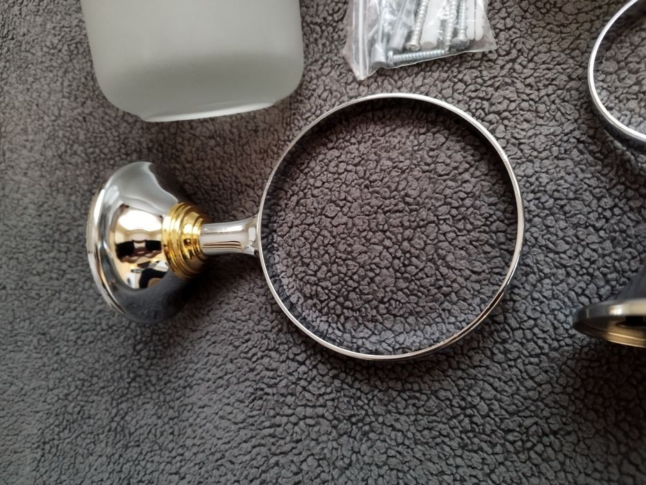 Комплект аксесоари за баня