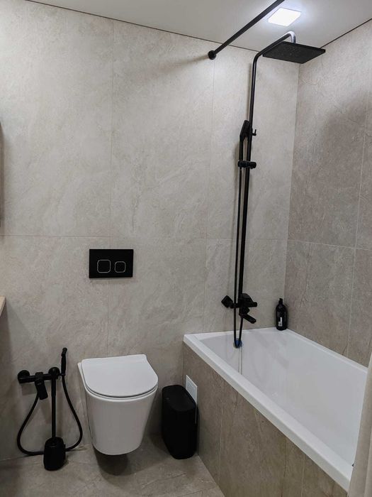 Продажа евротрешки, ЖК "8 квартал"