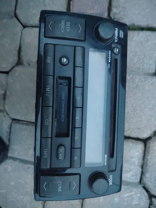 Продам авто магнитолу