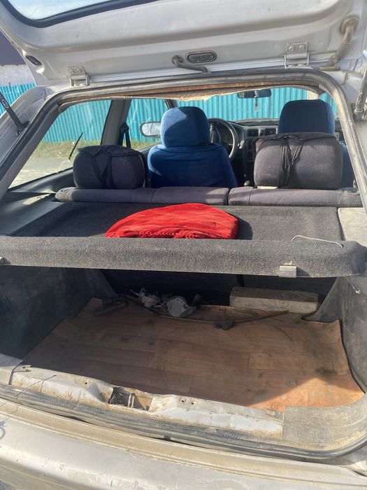Mazda 323
