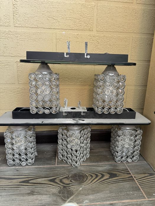 Продается люстра не дорого