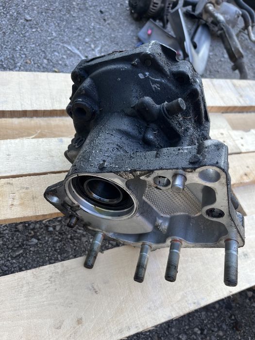 Раздатка Toyota Rav4 2.2 D cat 177 2ad