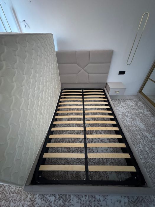 Кровать с матрасом 130*200
