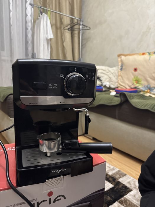 Cafietiera(espressor manual) Myria nefolosita