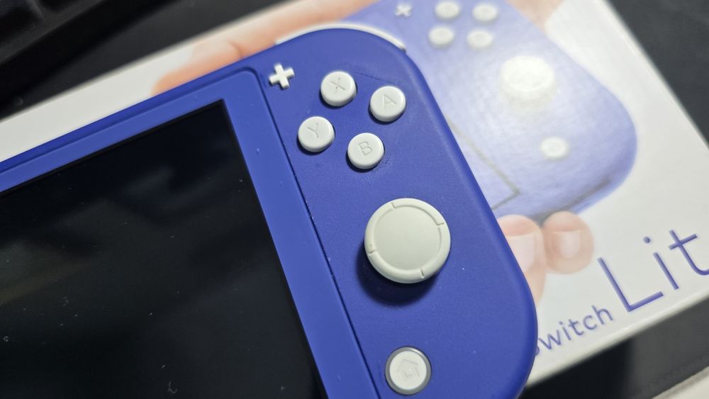 Nintendo switch lite