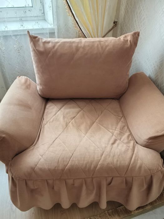 Диван угловой с креслом