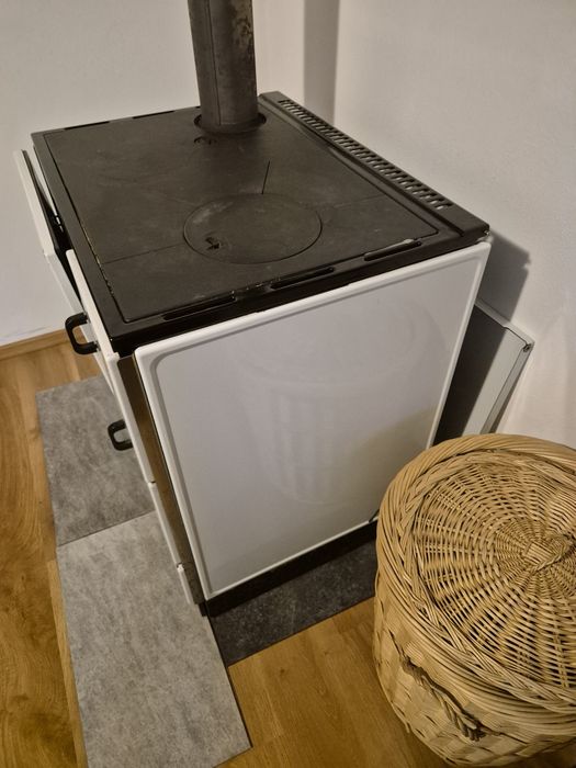 Sobă pentru gătit Celus Domo 76, 7kw