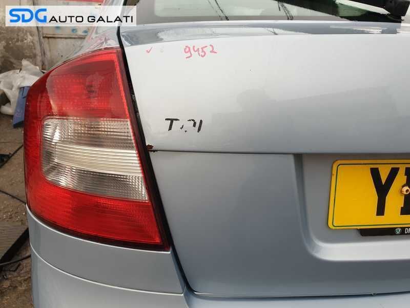 Hayon Haion Portbagaj Dezechipat cu Luneta Geam Sticla Skoda Octavia 2 Hatchback 2004 - 2013 Culoare 9452