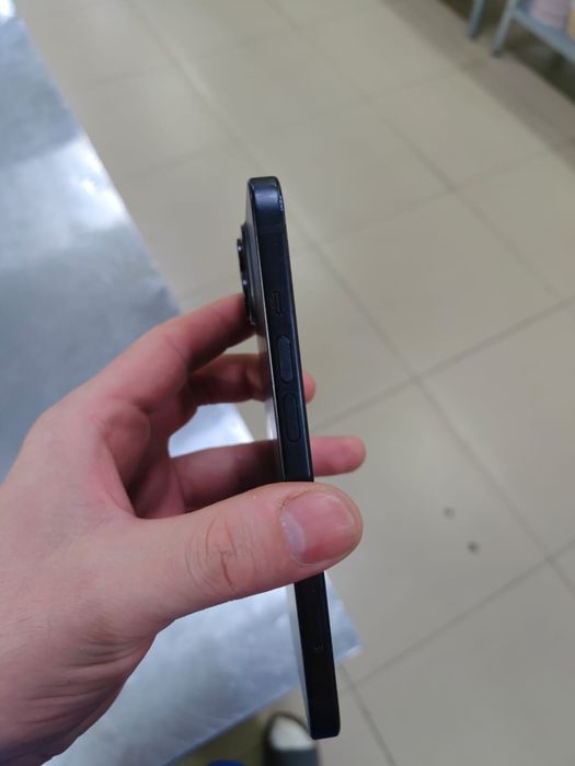 Iphone 15 айфон 15 акб 80%.