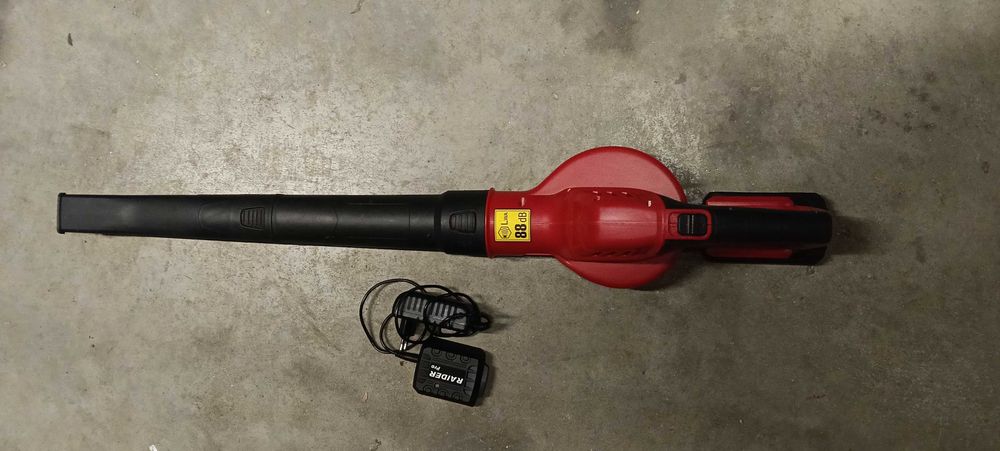 R20 Уред за обдухване 180km/h 5m3/min 1x2Ah RDP-YBL20