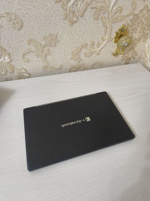 Toshiba Dynabook x360