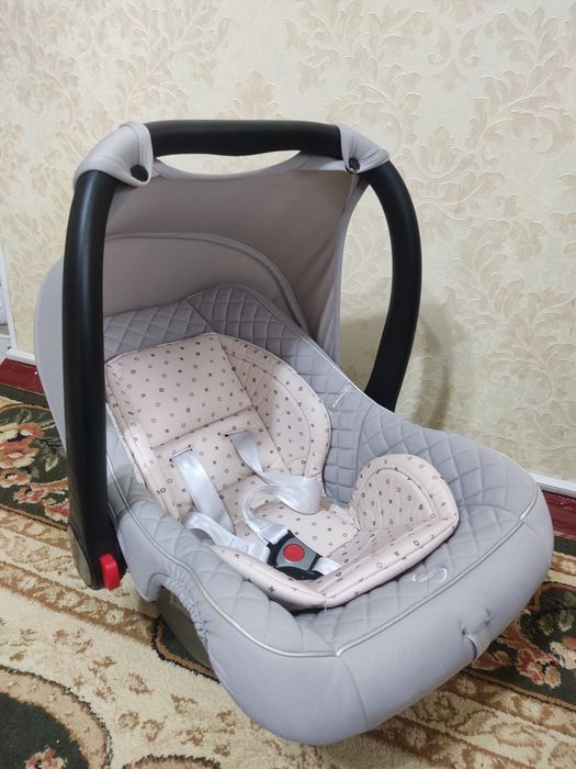 Автолюлька в отличном состоянии