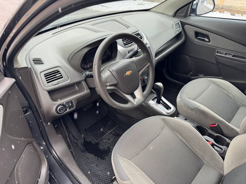 Кобальт 4 поз в отличном состоянии