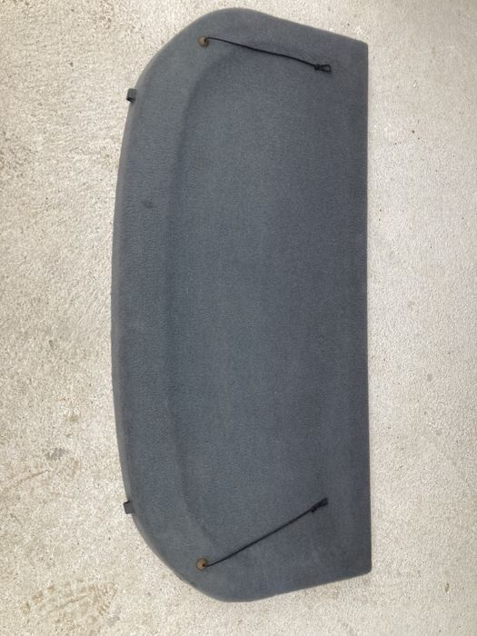 Кора за багажник на тойота корола хечбек/toyota corolla 02-05г