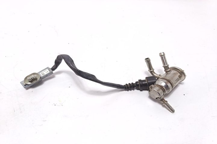 Injector AdBlue 208995377R Dacia Logan a 2-a generatie (facelift)