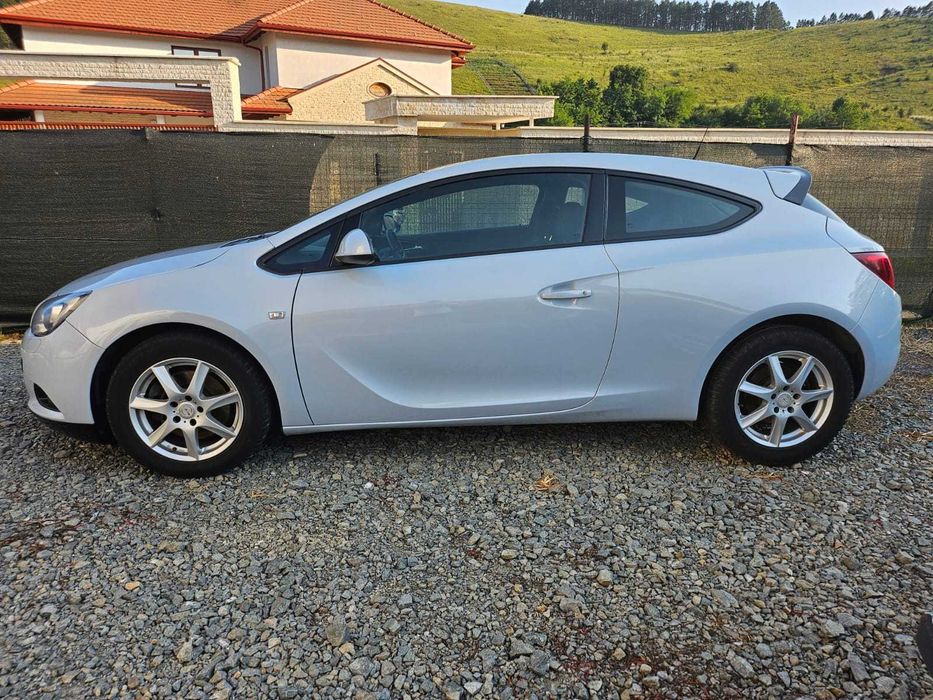 OPEL Astra 2012 — imagine 2