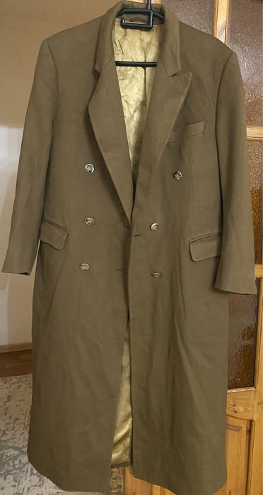 Продается  пальто