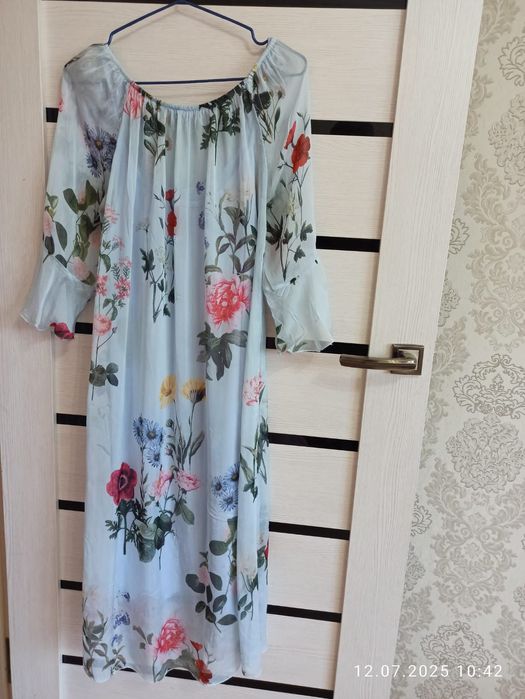 Платье на выход.