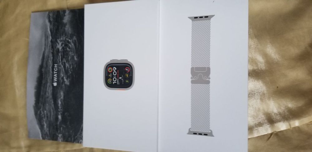 Продам часы новый