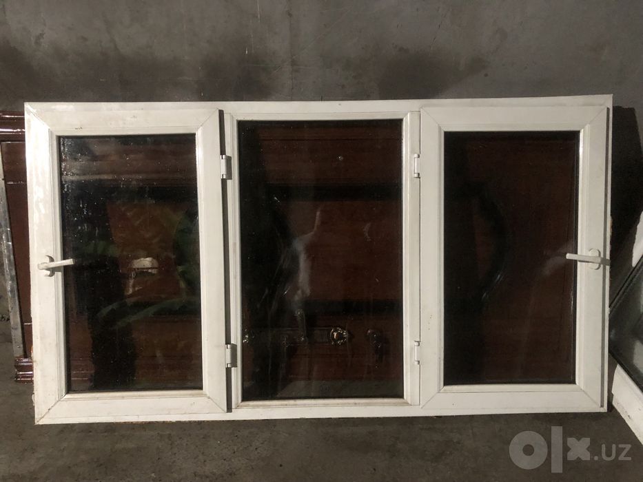 Двойное окно в дом