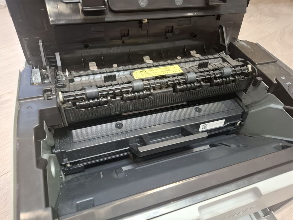 Принтер Samsung Xpress M2020W