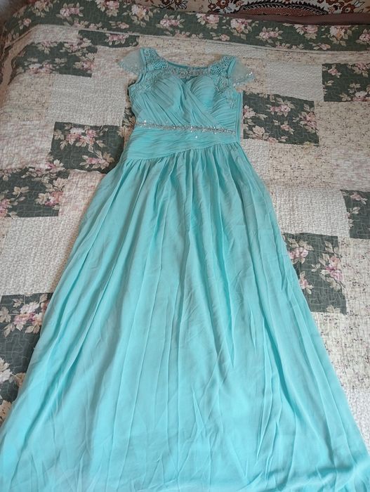 Продам платья б/у и новое